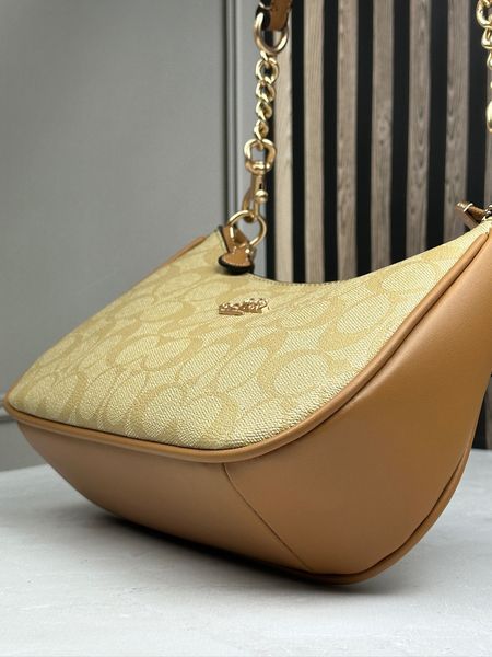 Жіноча сумка Coach Teri Shoulder Bag Signature Canvas Коричнева Кросбоді Багет