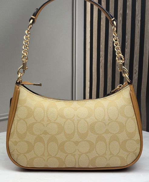 Жіноча сумка Coach Teri Shoulder Bag Signature Canvas Коричнева Кросбоді Багет