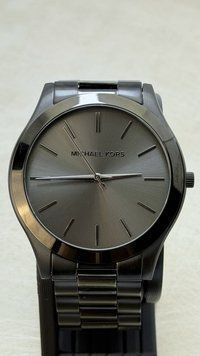 Часы Michael Kors Oversized Slim Runway MK8507 черный, для женщин, для мужчин