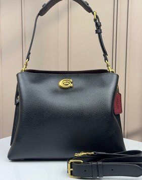 Містка жіноча шкіряна сумка Coach Lori Hobo чорна