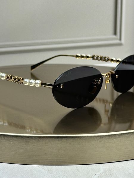 Сонцезахисні окуляри Gucci GG1922 золоті овальні безоправні з перлами жіночі