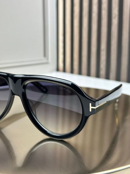 Сонцезахисні окуляри Tom Ford FT1225 чорні авіатор ацетат сіра лінза унісекс