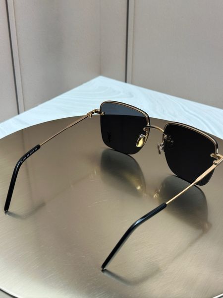 Сонцезахисні окуляри Saint Laurent SL 312M золоті квадратні сіра лінза жіночі