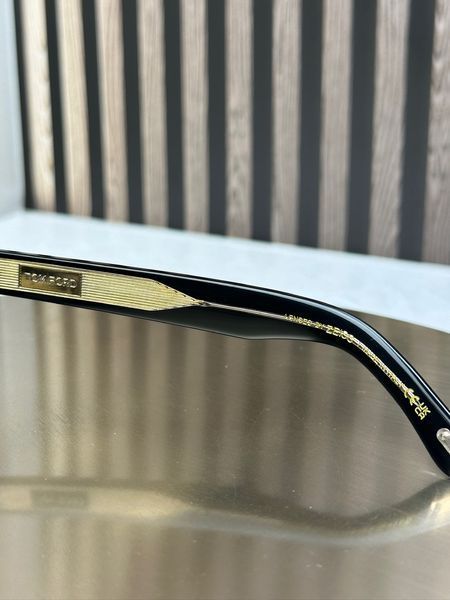Сонцезахисні окуляри Tom Ford FT1225 чорні авіатор ацетат сіра лінза унісекс