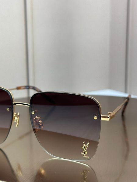 Солнцезащитные очки Saint Laurent SL 312M золотые квадратные безободковые, коричневая линза, черепаховые дужки, женские