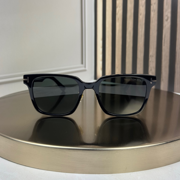 Сонцезахисні окуляри Tom Ford FT1238 Black/Grey