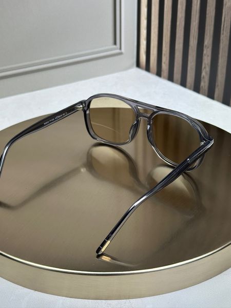 Сонцезахисні окуляри Tom Ford FT1022 сірі прозорі авіатор коричнева лінза унісекс