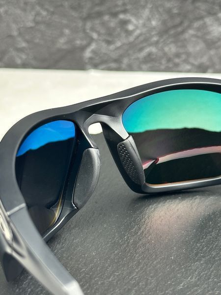 Сонцезахисні окуляри Oakley Lateralis OO9431 чорні Prizm поляризовані чоловічі