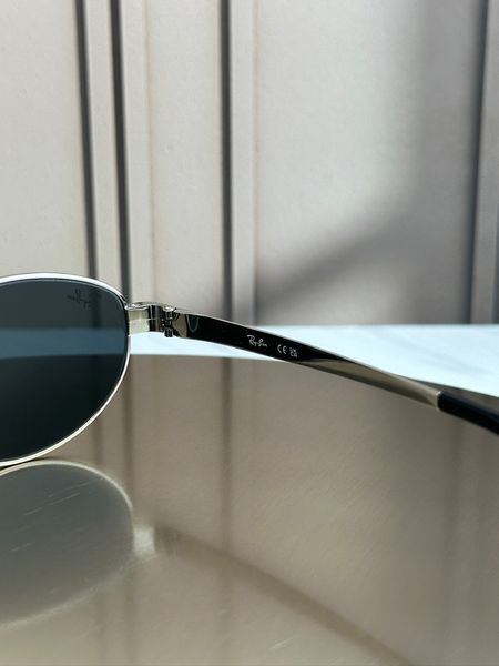 Сонцезахисні окуляри Ray-Ban RB3774D срібло сіро-зелена лінза овальні унісекс