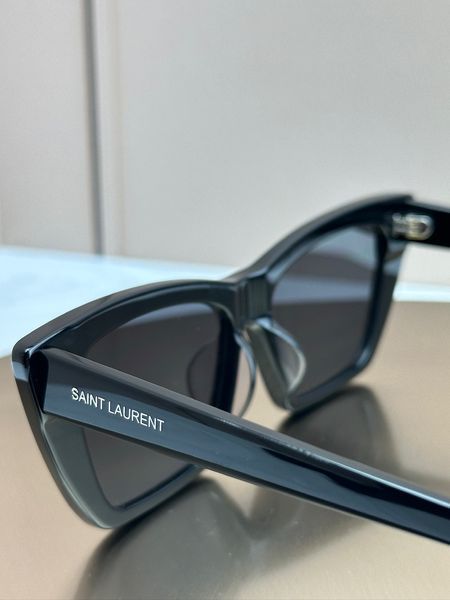 Солнцезащитные очки Saint Laurent SL 276 Mica черные кошачий глаз ацетатные, черная линза, женские