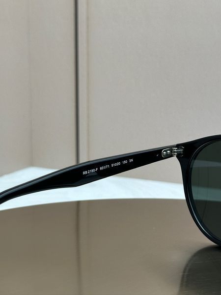 Сонцезахисні окуляри Ray-Ban RB2180 чорні, зелена лінза G15, круглі, унісекс