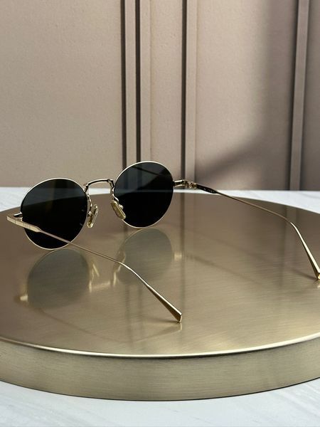 Сонцезахисні окуляри Celine CL40346U золоті круглі металеві темна лінза унісекс