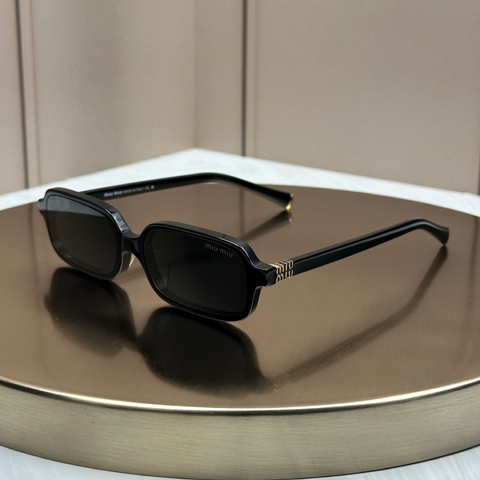 Сонцезахисні окуляри Miu Miu SMU 11ZS Black/Dark Grey