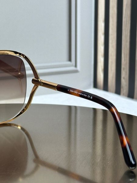 Сонцезахисні окуляри Tom Ford FT1091 золоті метелик коричнева лінза жіночі