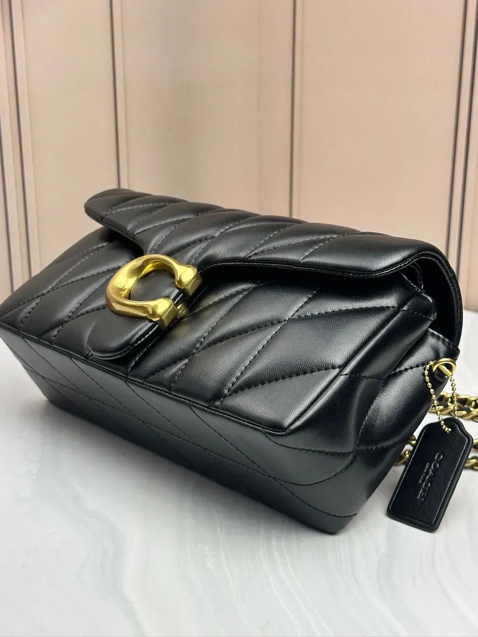 Відкрита оригінальна сумка Coach Tabby 26 зі шкіряною підкладкою