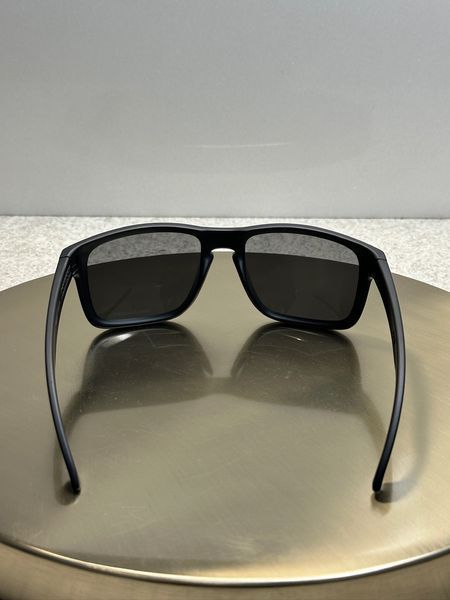 Сонцезахисні окуляри Oakley Holbrook OO9102-F5 матові чорні лінза Prizm Grey чоловічі