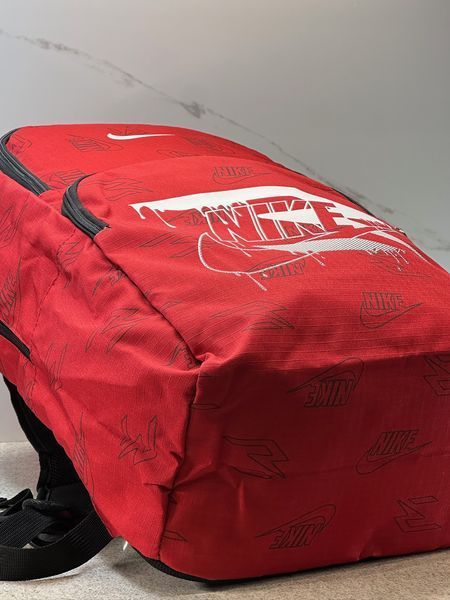 Рюкзак Nike червоний Red з принтом свуш міський спортивний шкільний оригінал