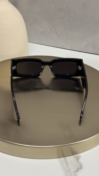 Сонцезахисні окуляри Gucci GG1425S 001 Black/Grey Force133 фото