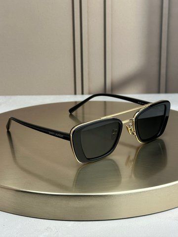 Солнцезащитные очки Saint Laurent SL 825 черно-золотые прямоугольные двойной мист темная линза оригинал