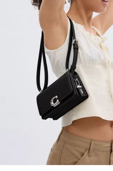 Жіноча сумка через плече Coach Bandit 18 чорна, теляча шкіра, маленька
