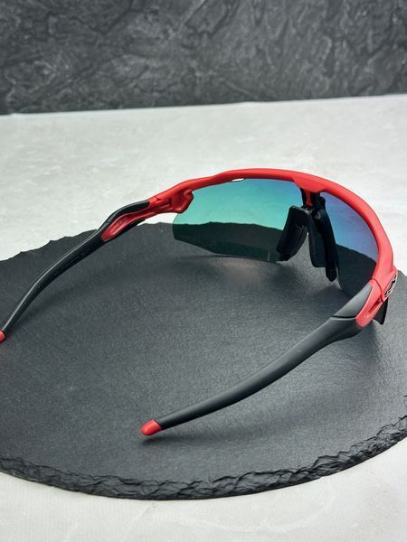 Сонцезахисні окуляри Oakley Radar EV Advancer OO9442 червоні спортивні чоловічі