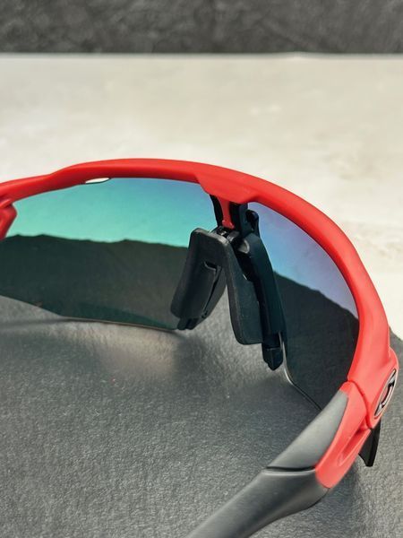 Сонцезахисні окуляри Oakley Radar EV Advancer OO9442 червоні спортивні чоловічі