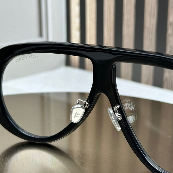 Іміджеві окуляри-оправа Tom Ford Troy FT0836 Black/Clear