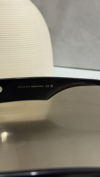Сонцезахисні окуляри Gucci GG1426S 001 чорні сіра лінза жіночі
