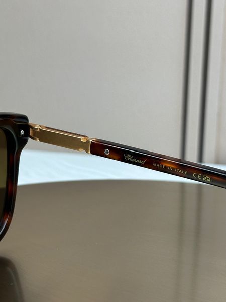 Сонцезахисні окуляри Chopard SCH359V черепахові прямокутні золото чоловічі