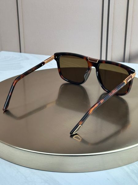Сонцезахисні окуляри Chopard SCH359V черепахові прямокутні золото чоловічі