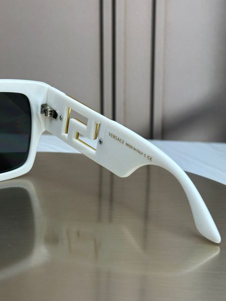 Сонцезахисні окуляри Versace 4402 білі квадратні oversize Greca жіночі