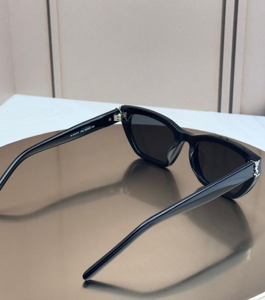 Солнцезащитные очки Saint Laurent SL M127 черные прямоугольные ацетатные с логотипом YSL, темная линза, женские