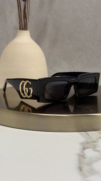 Сонцезахисні окуляри Gucci GG1425S 001 чорні сіра лінза жіночі