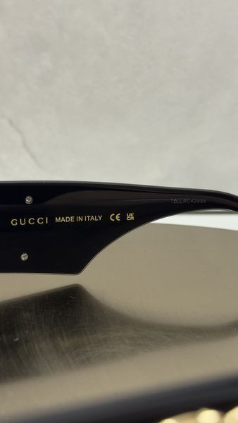 Сонцезахисні окуляри Gucci GG1425S 001 чорні сіра лінза жіночі