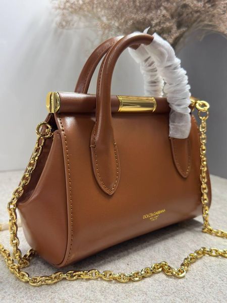 Жіноча шкіряна сумка DOLCE & GABBANA Marlene коричнева Force102 фото