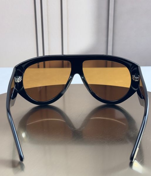 Солнцезащитные очки Tom Ford FT1044 черные оверсайз авиатор янтарная линза унисекс