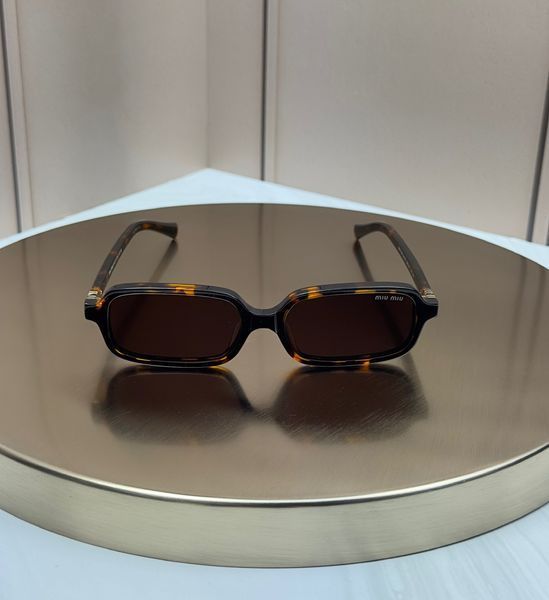 Сонцезахисні окуляри Miu Miu SMU 11ZS черепахові прямокутні ацетат жіночі