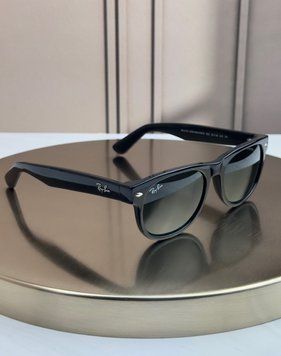 Сонцезахисні окуляри Ray-Ban New Wayfarer RB2132 чорні, зелена лінза G15, унісекс, класика, оригінал RBN16844 фото