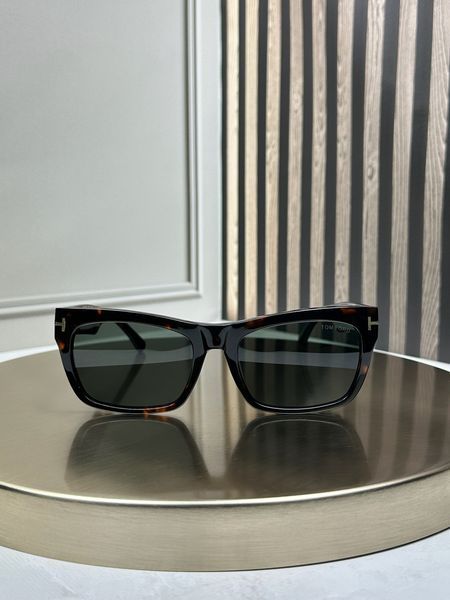 Сонцезахисні окуляри Tom Ford FT1085 Mikel черепахові квадратні унісекс