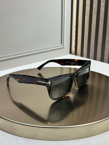 Сонцезахисні окуляри Tom Ford FT1085 Mikel черепахові квадратні унісекс