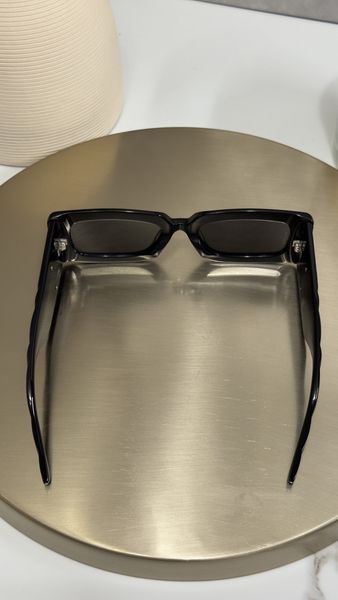 Сонцезахисні окуляри Gucci GG0811S 001 чорні сіра лінза жіночі