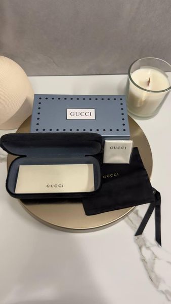 Сонцезахисні окуляри Gucci GG0811S 001 чорні сіра лінза жіночі