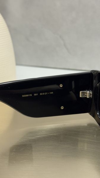Сонцезахисні окуляри Gucci GG0811S 001 чорні сіра лінза жіночі