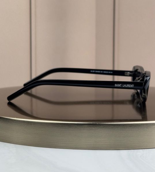 Сонцезахисні окуляри Saint Laurent SL 557 Shade чорні овальні ацетат жіночі