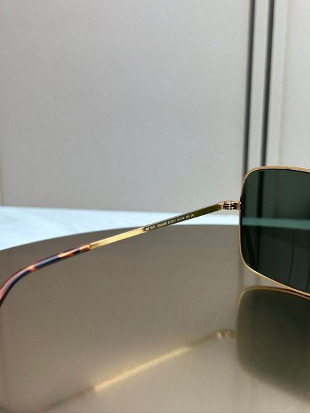 Сонцезахисні окуляри Ray-Ban Square RB1971 золоті G15 квадратні унісекс