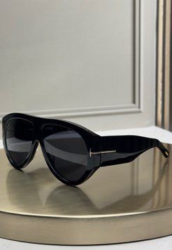 Сонцезахисні окуляри Tom Ford FT1044 чорні оверсайз авіатор, темна лінза, унісекс, оригінал TMF66543 фото