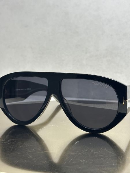 Сонцезахисні окуляри Tom Ford Bronson FT 1044 Black Force152 фото