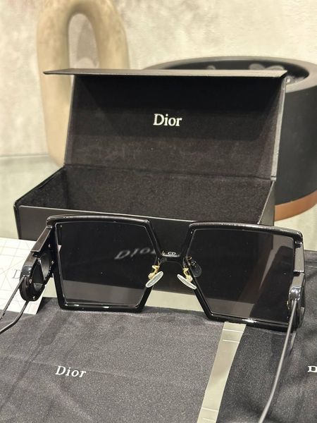 Сонцезахисні окуляри Dior 30Montaigne SUD Black/Grey Gradient Force21 фото