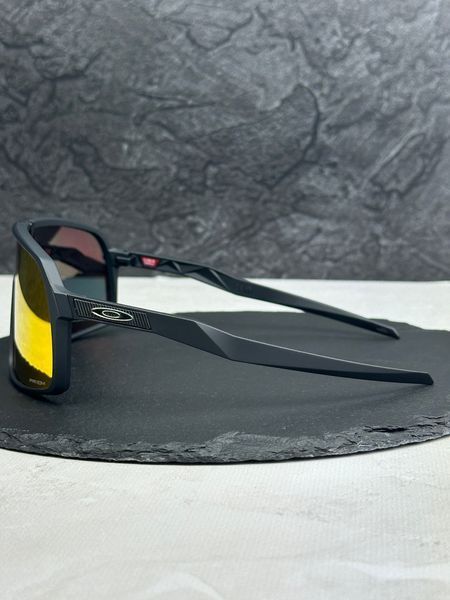 Солнцезащитные очки Oakley Sutro черные спортивные щит с линзой Prizm Ruby, вело бег, мужские
