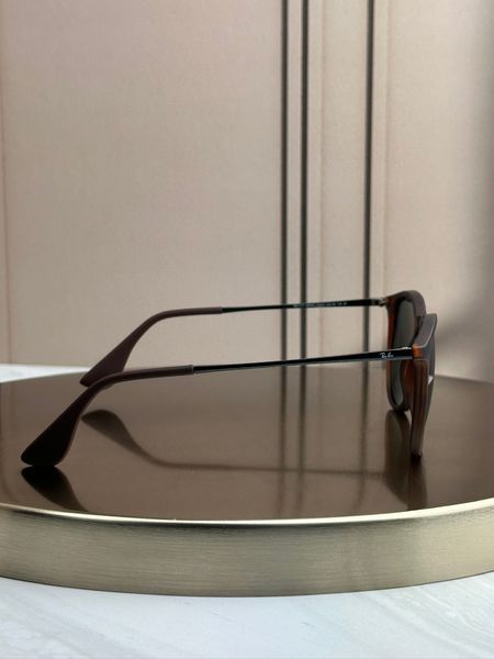 Сонцезахисні окуляри Ray-Ban Erika RB4171 гавана поляризовані круглі жіночі